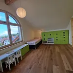 Сasa de vacaciones Feel Good, Enjoy Nature In A New Eco-wooden House
